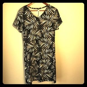 Old Navy capped sleeved dress